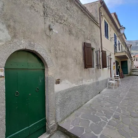 Casa Ferrini 아파트 *